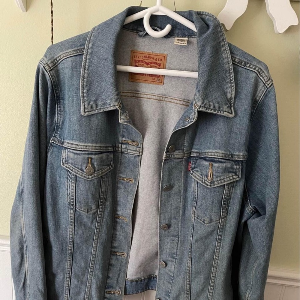 Levi's jeans jacket in Large
